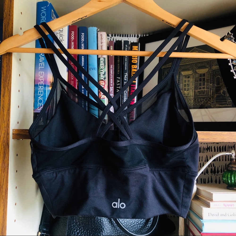 NWOT Alo Yoga // Sneak Long Bra - Picture 5 of 11